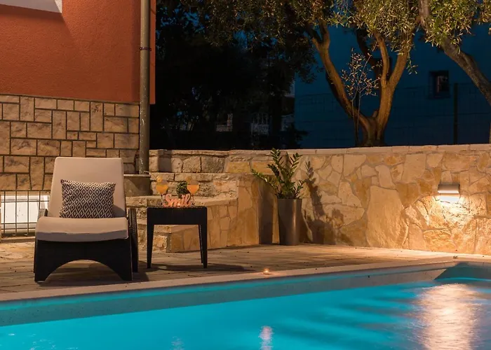 Polion Vikendica Peroj