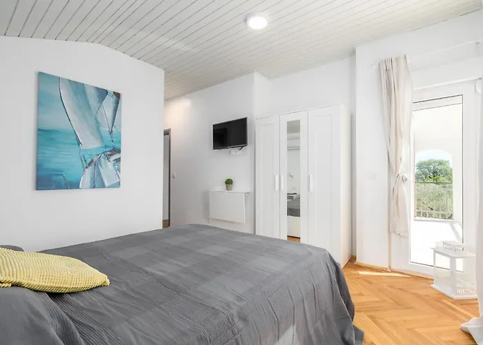 Vikendica Polion Peroj