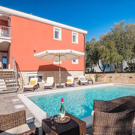 Hébergement de vacances Polion *